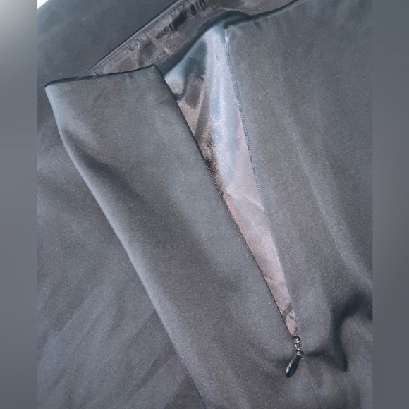 Talbots Black Sequin Hem Mid Length Skirt - Picture 7 of 9